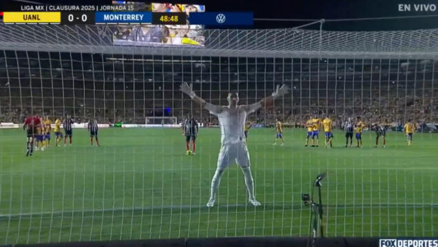 Guarda-redes-passou-dois-minutos-a-tentar-distrair-Sergio-Ramos-mas-foi-em-vao