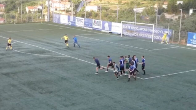 Adepto invade campo e agride árbitro assistente num jogo da distrital de Viseu
