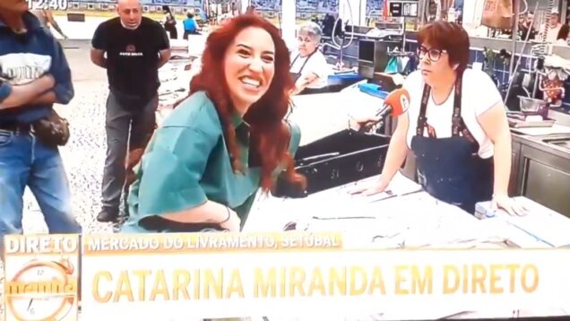 Catarina Miranda é surpreendida por comentário de homem e mulher em direto na CMTV