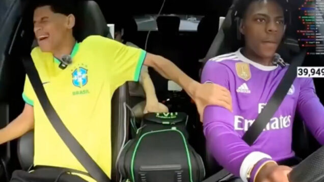 A tentativa de diálogo em inglês entre Luva de Pedreiro que estava cheio de medo da condução de Speed