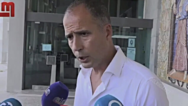 RAP classifica julgamento como ridículo na flash interview à saída do tribunal