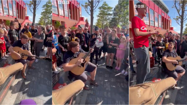 Adeptos do Liverpool entoam cântico dedicada a Diogo Jota junto ao Estádio de Anfield