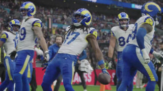 Jogadores da NFL celebram como CR7 e enlouquecem os adeptos em Londres