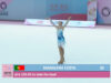 Portuguesa de 17 anos entra para a história e conquista ouro no Mundial de patinagem