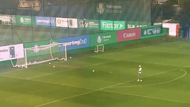 Abel Ferreira volta a impressionar ao acertar 4 vezes consecutivas na trave