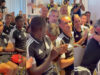 Árbitro da final do Mundial reage com choque e emoção ao anúncio da FIFA