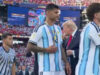 Cristian Romero ignorou Donald Trump na cerimónia de entrega das medalhas