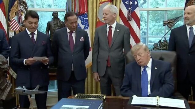 donald-trump-parece-adormecer-novamente-na-casa-branca
